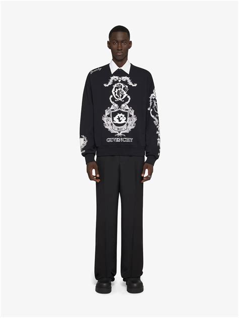 givenchy herren pullover|Givenchy crest sweatshirt.